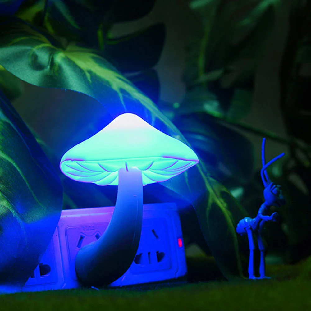 0.5W 220V Mushroom Light-control LED Night Light Wall Socket Lamp Bedroom Decor