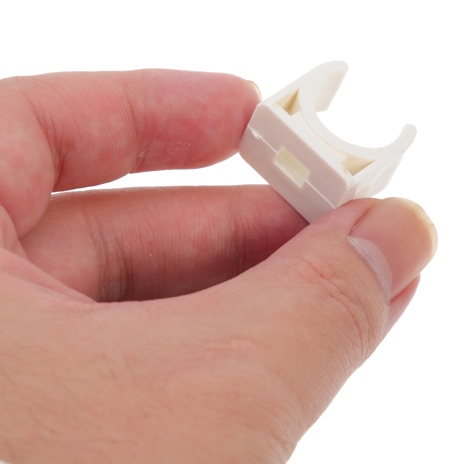 50pcs U Shape 16MM Pipe Clamp Fixed Pipe Support Riding Horse Clamp Clasp (White)