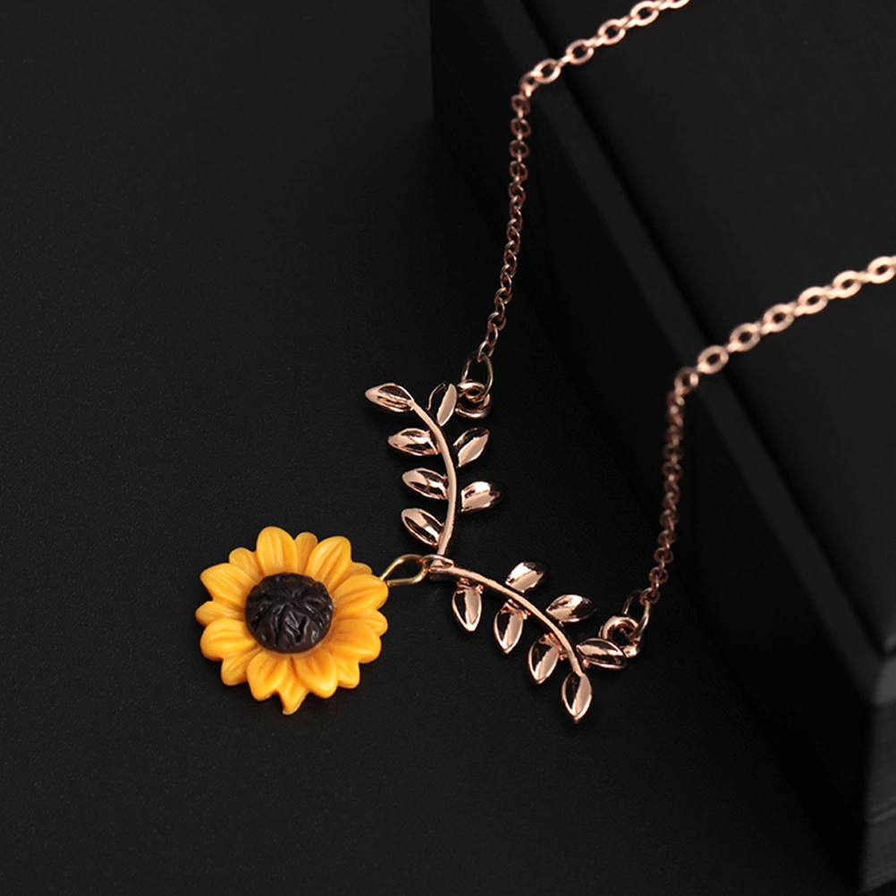 Fashion Sunflower Leaf Clavicle Chain Necklace Handmade Drop Pendant Choker Plated Necklaces For Women Girls (Rose Gold)