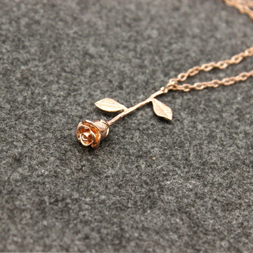 Luxury Golden Rose Pendant Chain Necklace Valentines Jewelry Gift for Her (Rose Gold)