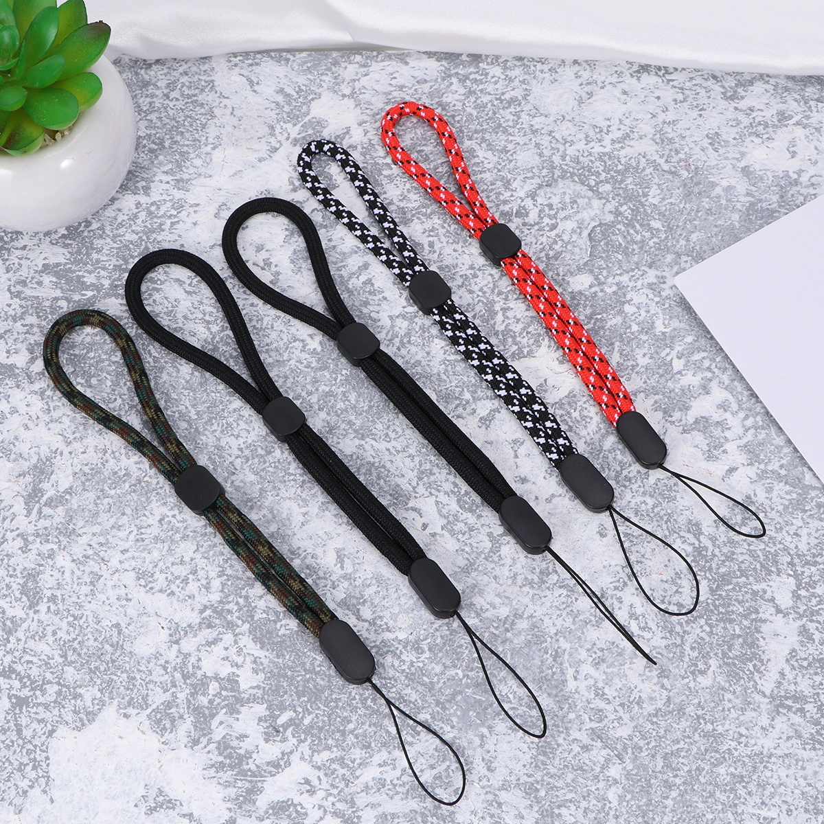 5pcs Nylon Cell Phone Lanyards Strap Adjustable Mobile Phone Lanyard Camera Lanyard Strap Safety Lanyard (Random Color)