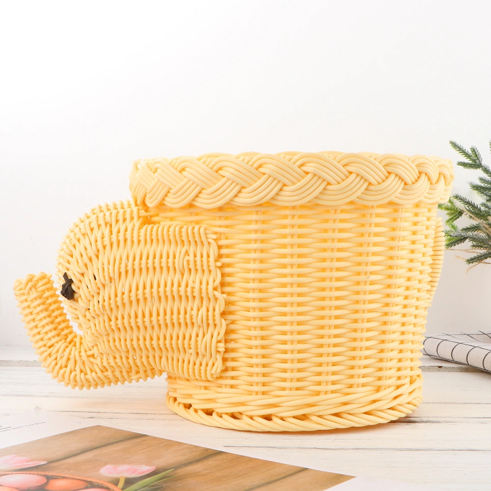 1pc Creative Hand Woven Snack Basket Elephant Shape Design Storage Container Organizer for Home Restaurant (Beige)