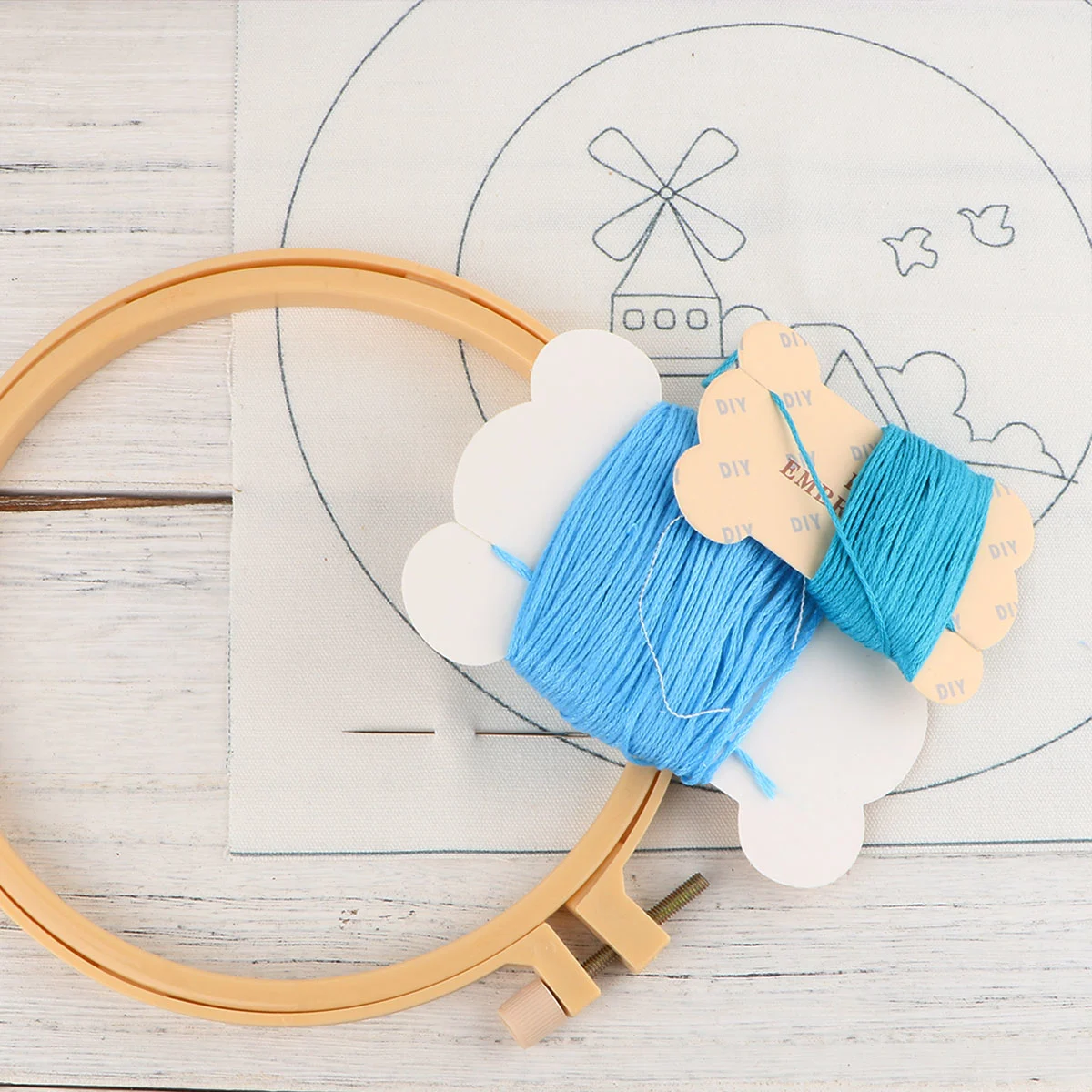 15cm Round Embroidery Base DIY Punch Embroidery Set Cloth Needles Wools Thread Accessories Embroidery Art Craft for Kids Home Gift Making (Windmill Style Pattern)