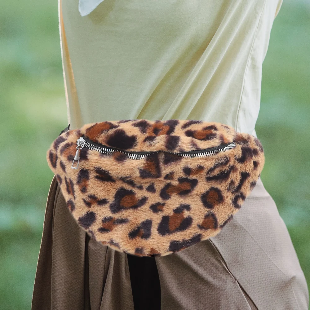 Brown Chic Waist Pack Fashion Leopard Printing Crossbody Bag Chain Shoulder Bag Casual Waist Bag Storage Bag for Women Ladies