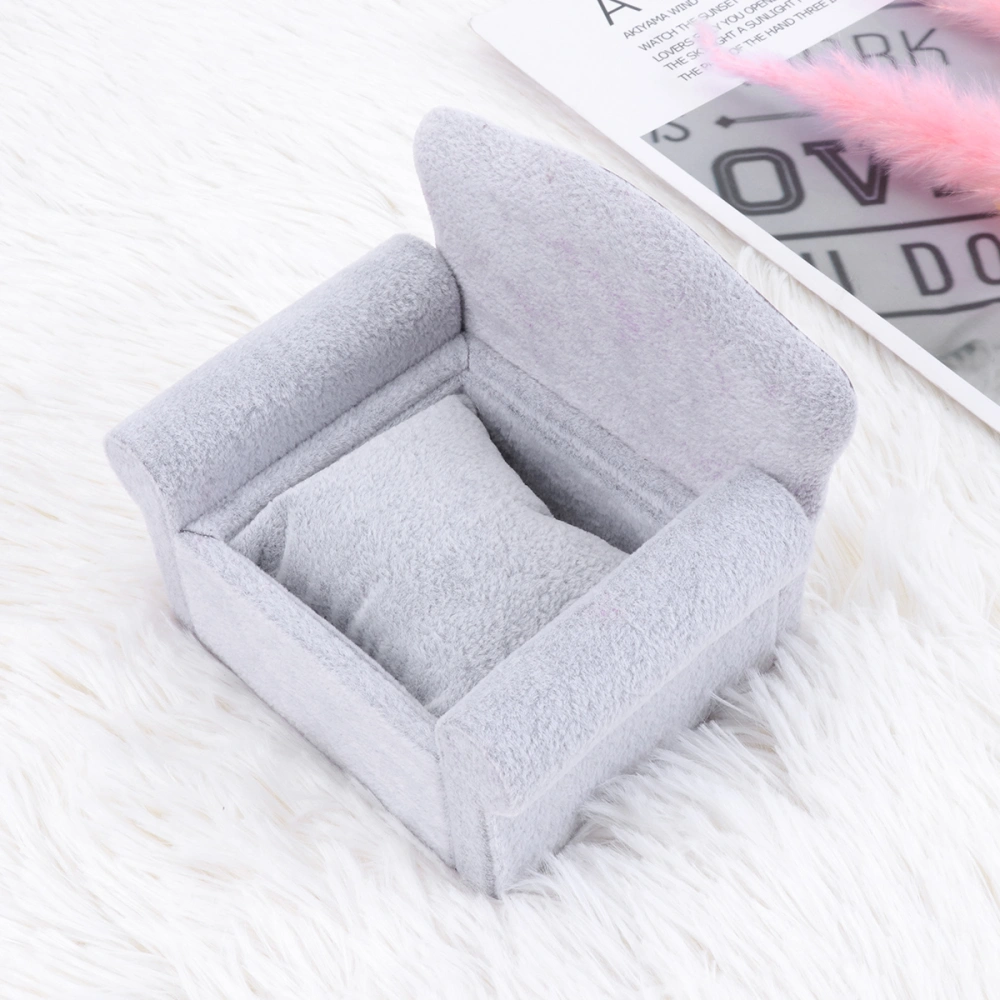 1PC Creative Sofa Shaped Watch Box Delicate Sofa Jewelry Box Elegant Jewelry Display Rack Mini Sofa Decor for Bracelet Watch Hand Chain Display Use Grey