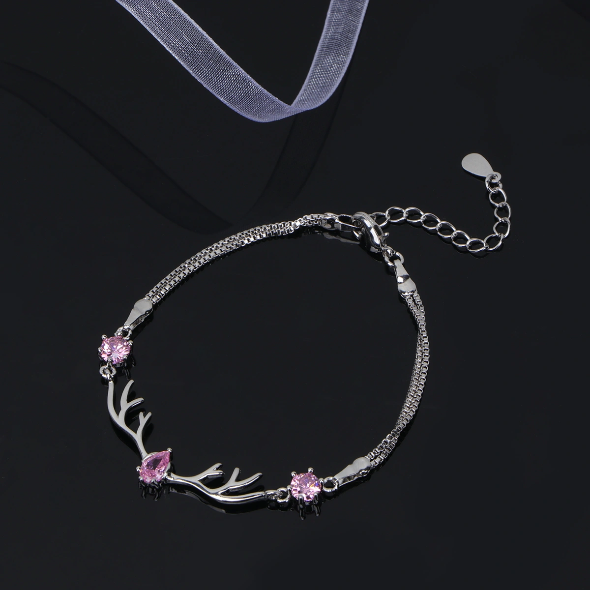 Valentine's Day Bracelet Stylish Women Hand Decoration Birthday Gift Fashion Jewelry for Ladies Female (Red)