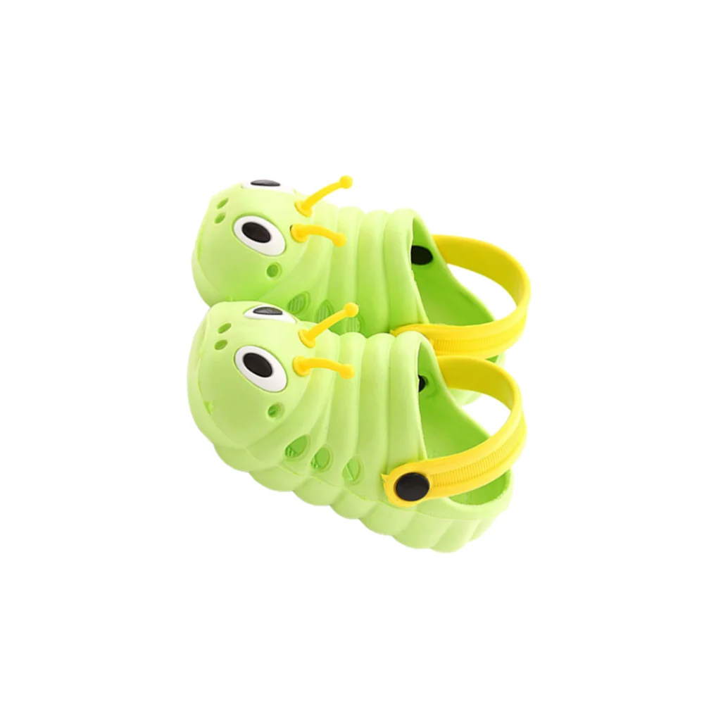 1 Pair Caterpillar Beach Non-slip Shoes Cartoon Summer Sandals Cool Slipper for Boys Girls (Green Size 22 Length 13cm)