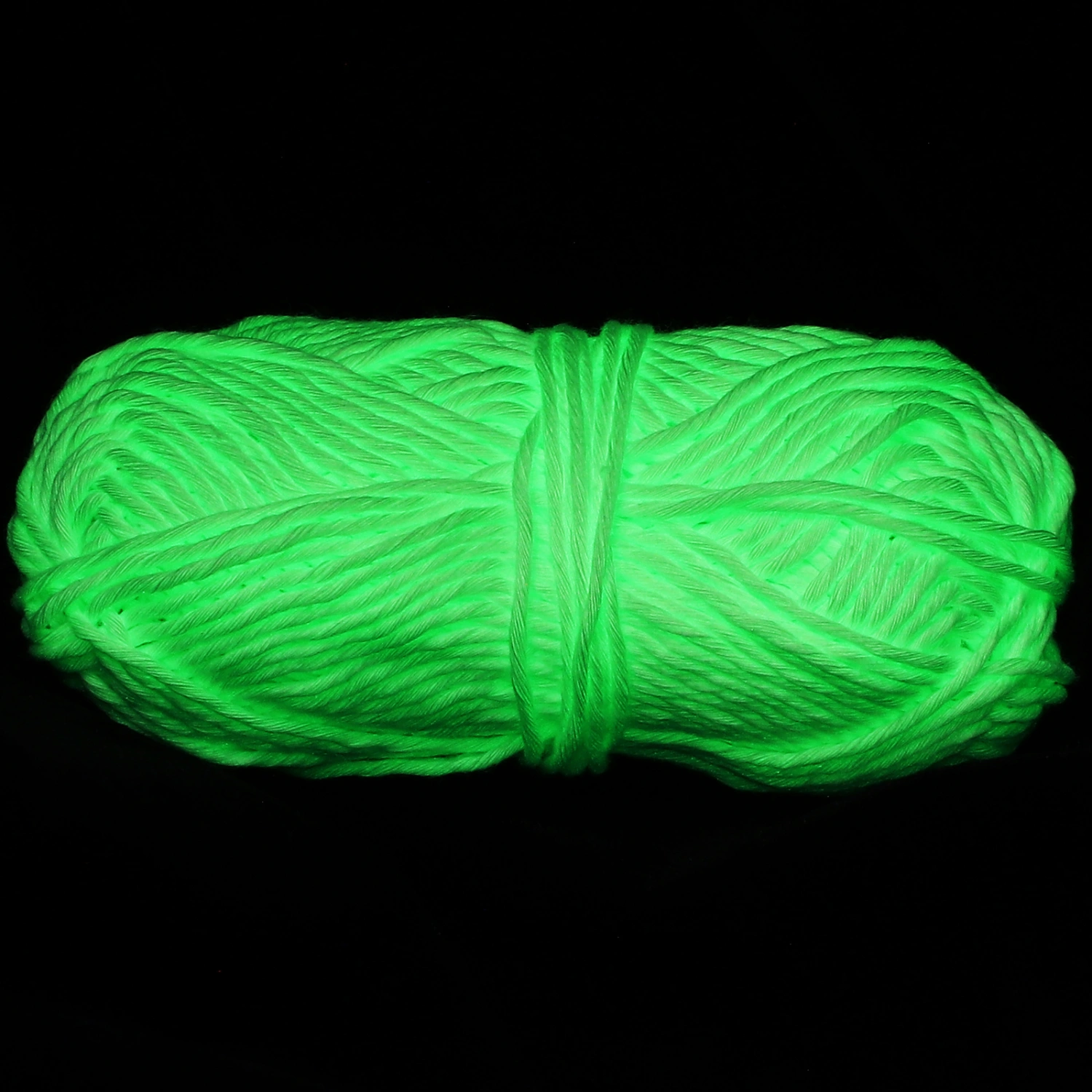 1 Roll of Glow in The Dark Yarn DIY Hand Knitted Yarn Luminous Polyester Yarn Knitting Yarn
