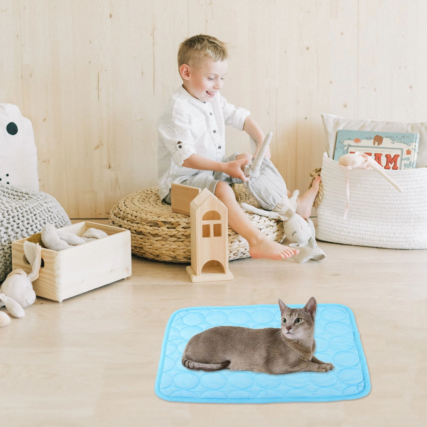Pet Cooling Mat Pad Ice Silk Keep Cool in Summer Perfect for Dogs Cats