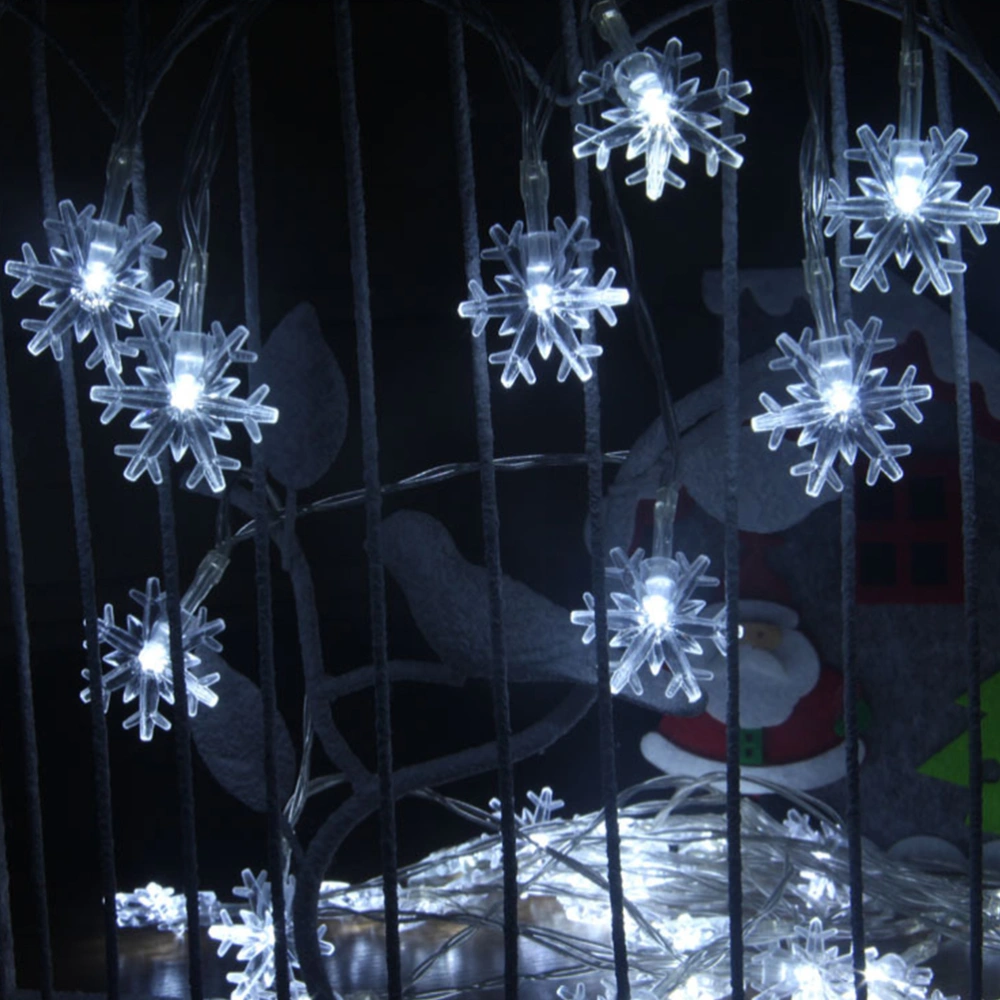 1.5M 10 Lights Battery Models LED Lights Christmas Snowflake Shape Festival Light String without Battery (White Light)