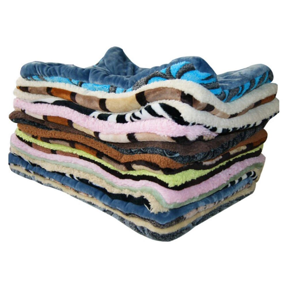 Pet Dog Cat Floral Printing Fleece Thermal Bed Mat Cushion - Size M (Random Color)