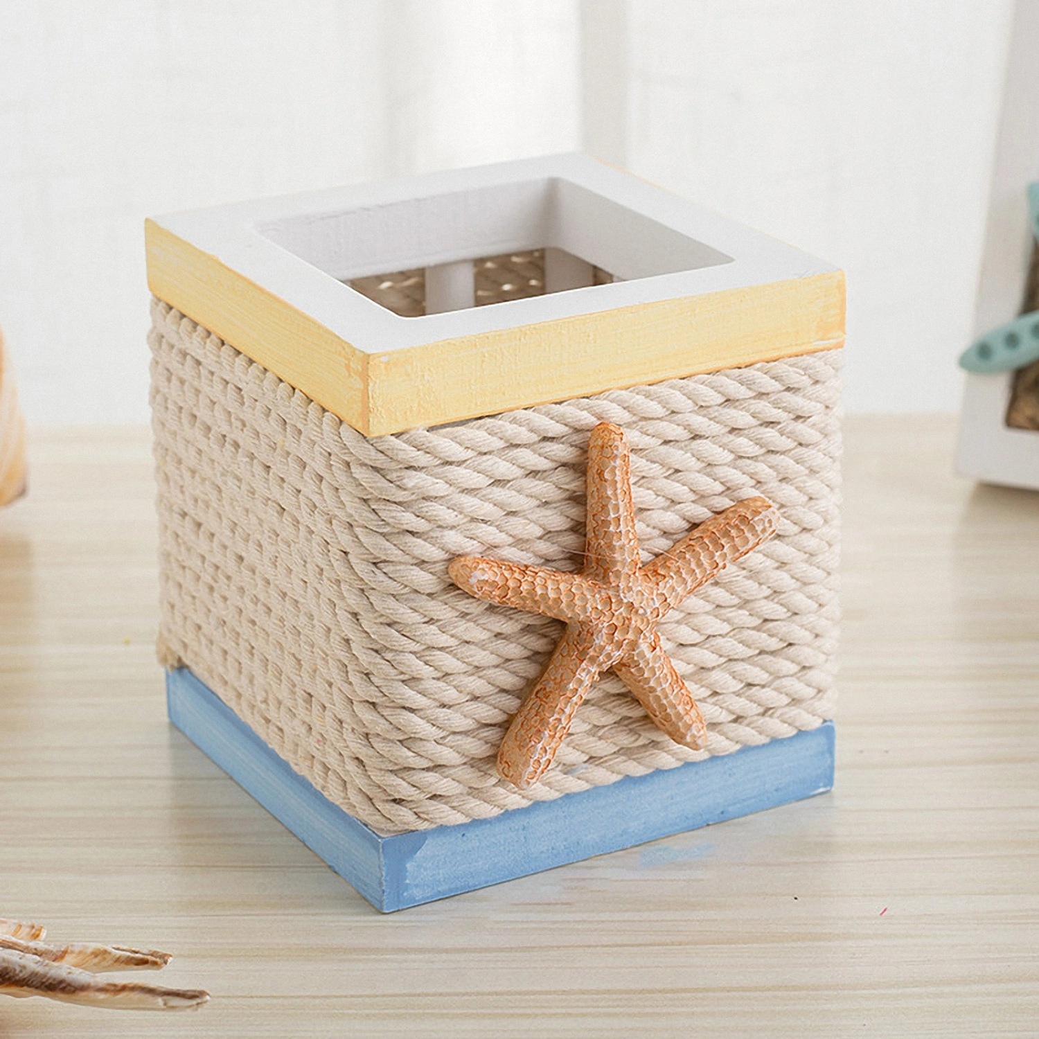 1Pc Mediterranean Style Pen Holder Stylish Handmade Wooden Pen Container