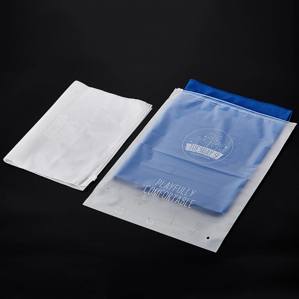 20 Pcs Transparent Clothes Bags Matte Plastic Pouch Double Side Zipper Bags for Clothing (30x40cm)