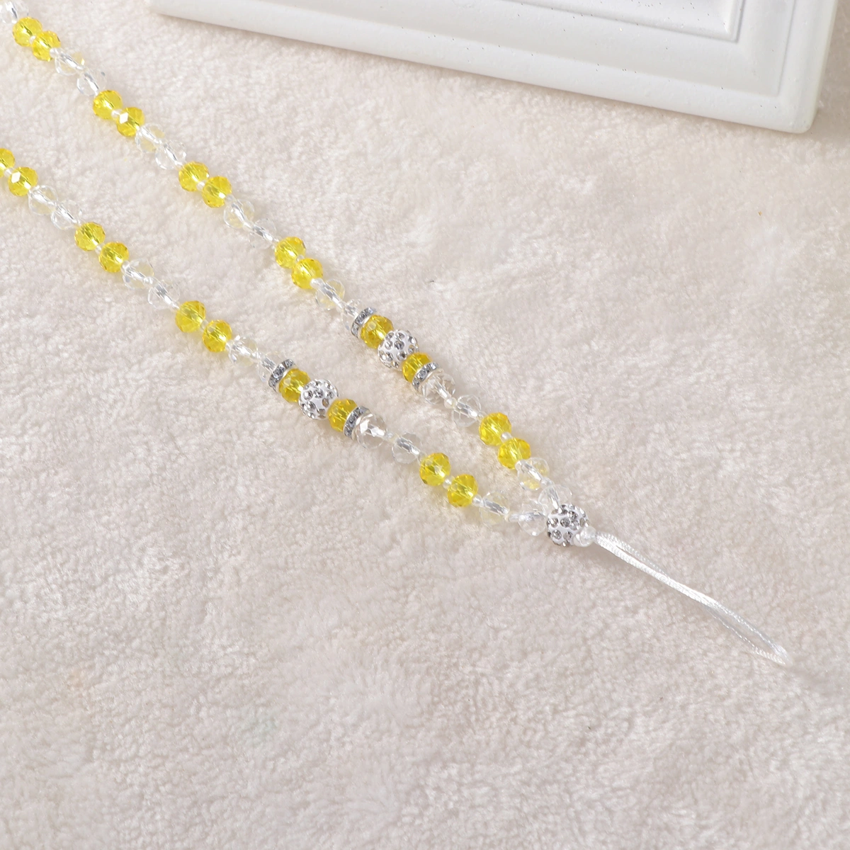 Anti-theft Crystal Chain Anti-lost Mobile Phone Strap Lanyard Phone Neck Hanging Rope Strap Keychain Cord (White+Yellow)