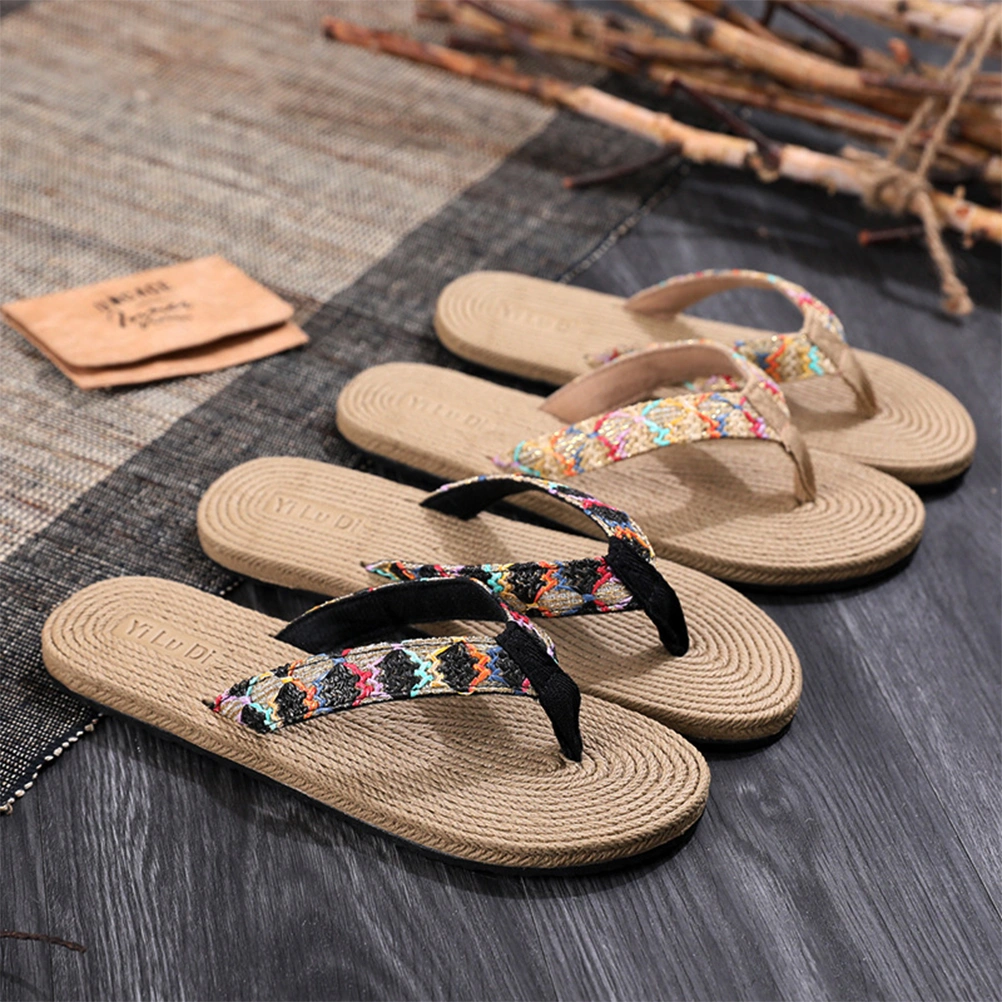 1 Pair Summer Flat Bottom Slippers Outdoor Beach Flip-flops Simulated Straw Woven Slippers Stylish Seaside Cooling Shoes for Women (Black Size 40 7.5US, 5UK, 38.5EU, 9.6285 Inch)