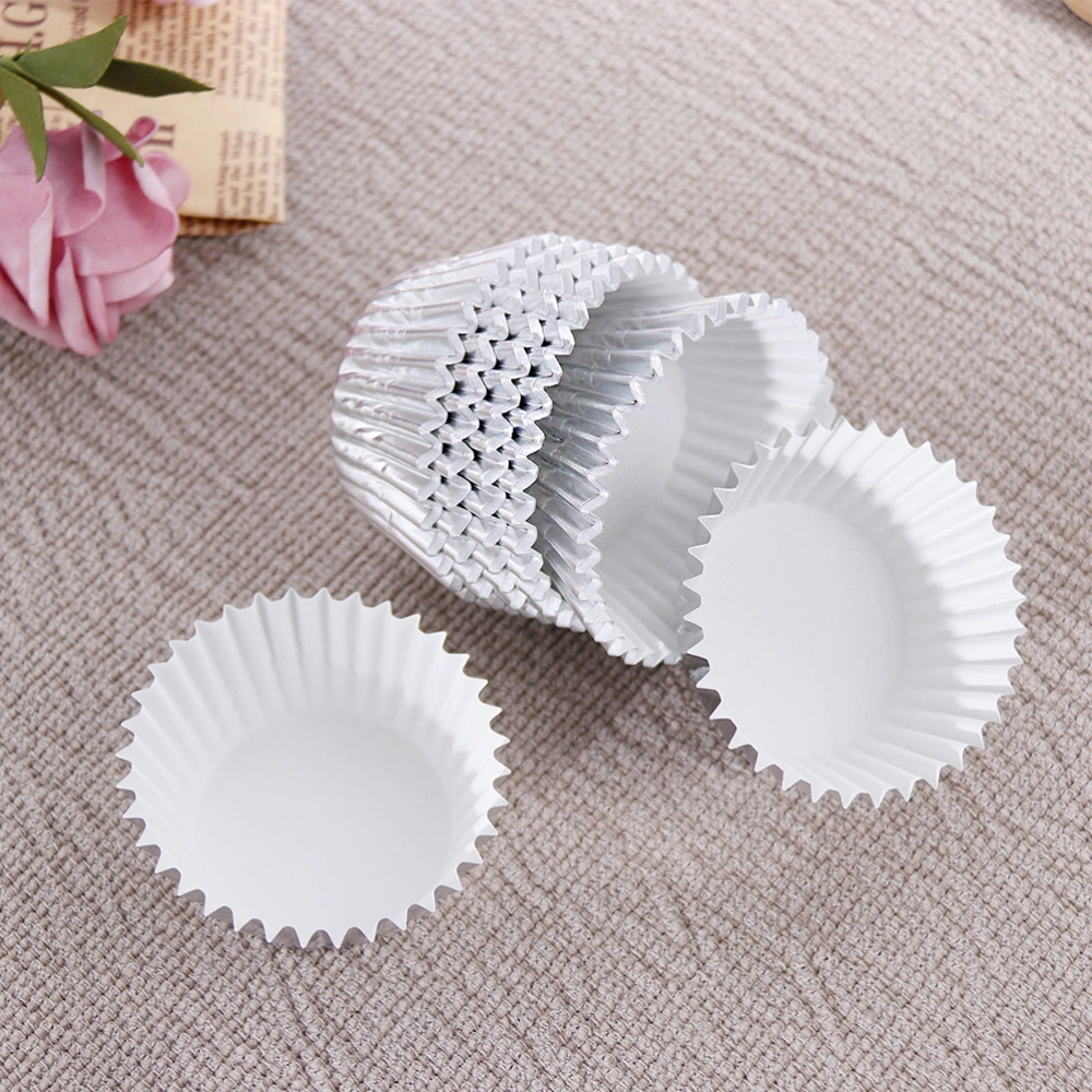 200pcs Thickened Foil Metallic Muffin Cups Paper Cupcake Liners Baking Cake Wrappers (Silver+Rose Gold)