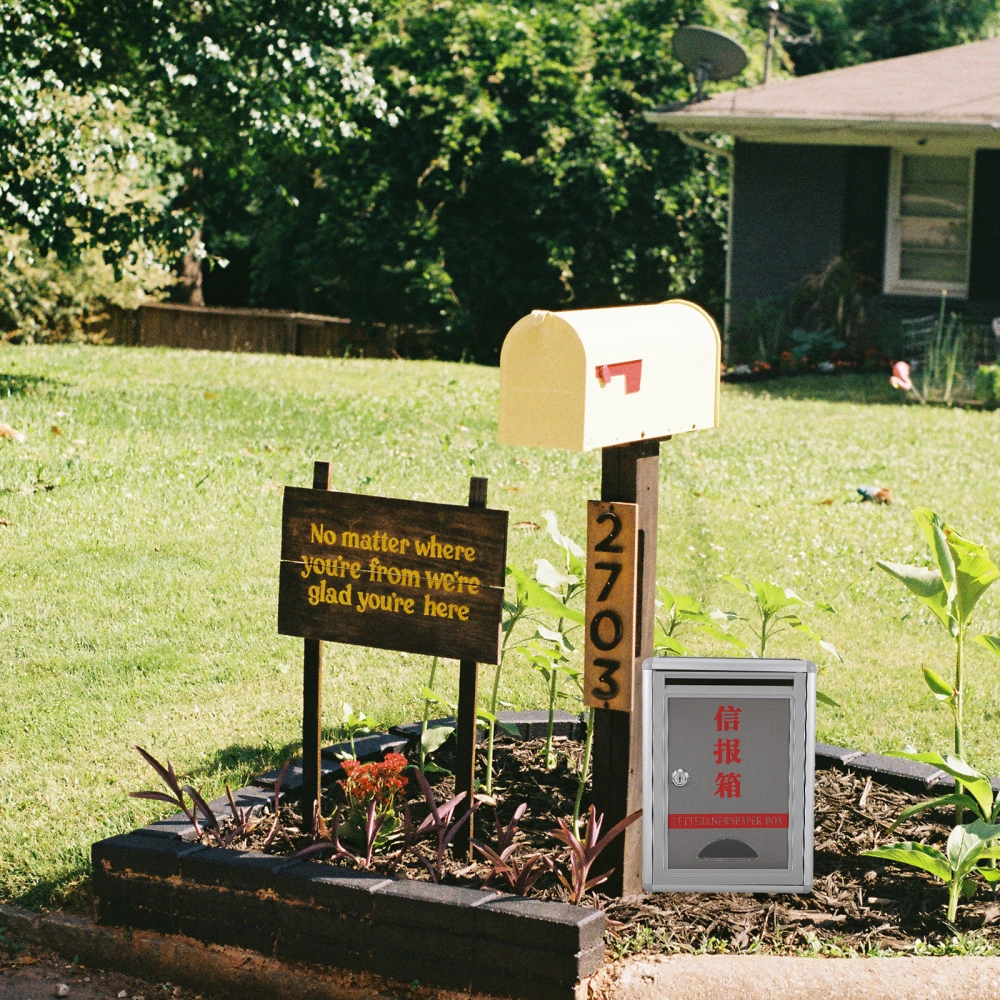 Simple Wall Mounted Mailbox With Lock Letterbox Post Newspaper Box for Outdoor