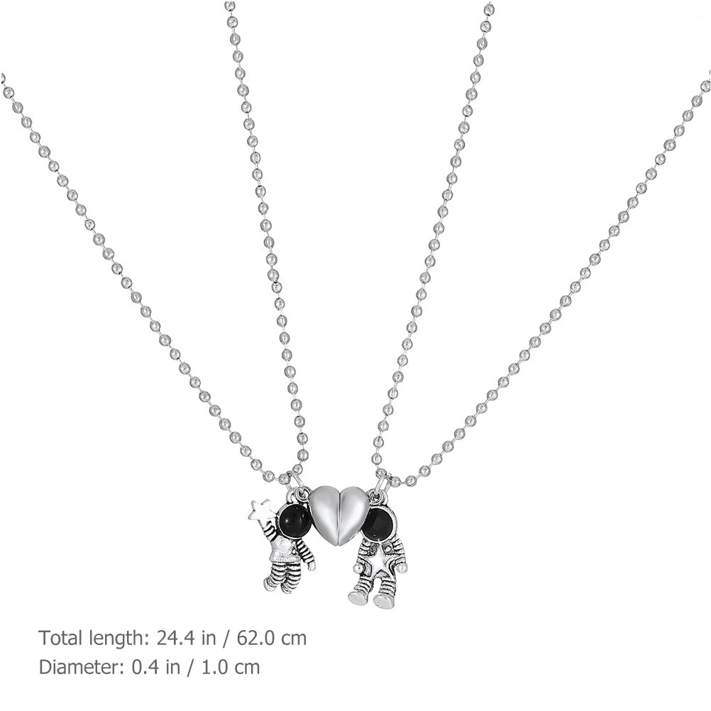 2Pcs Matching Necklace Astronaut Necklace Spaceman Pendants Necklace Astronaut Jewelry