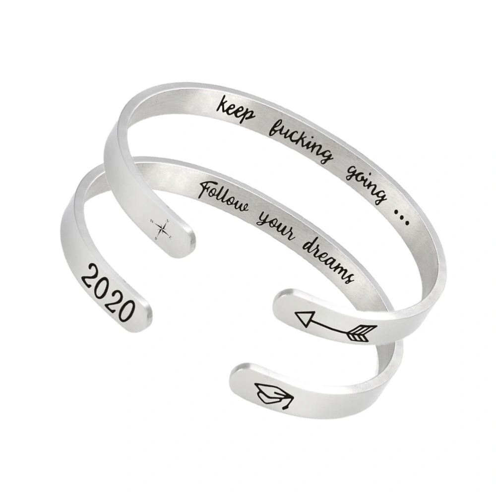 2pcs 2020 Graduation Letter Bracelet Creative Wrist Chain Fashion Jewelry Gift (Random Style)