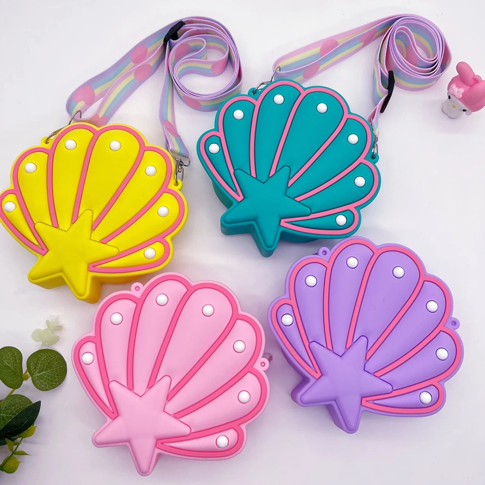 Cartoon Cute Shell Silicone Bag