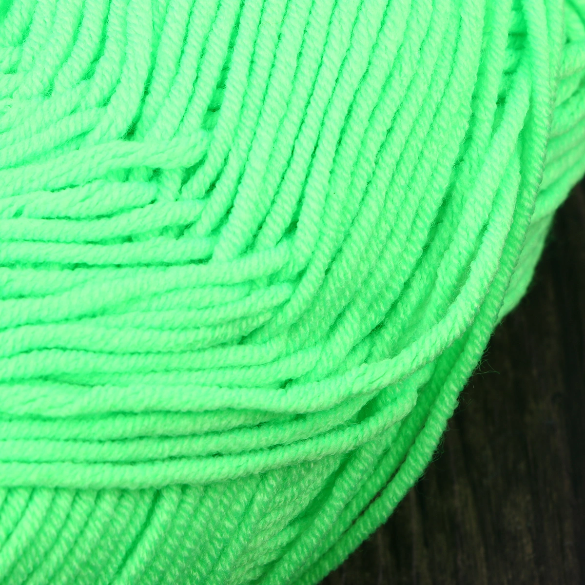 50g Milk Cotton Yarn Cotton Chunky Hand-woven Crochet Knitting Wool Yarn Warm Yarn for Sweaters Hats Scarves DIY (Fluorescent Green)