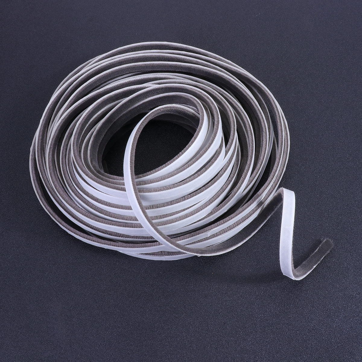 1 Roll 9x5mm Self-adhesive Doors Windows Sealing Strip Simple Practical Sound Insulation Waterproof Sealing Adhesive Tape for Bedroom Living Room Dining Room