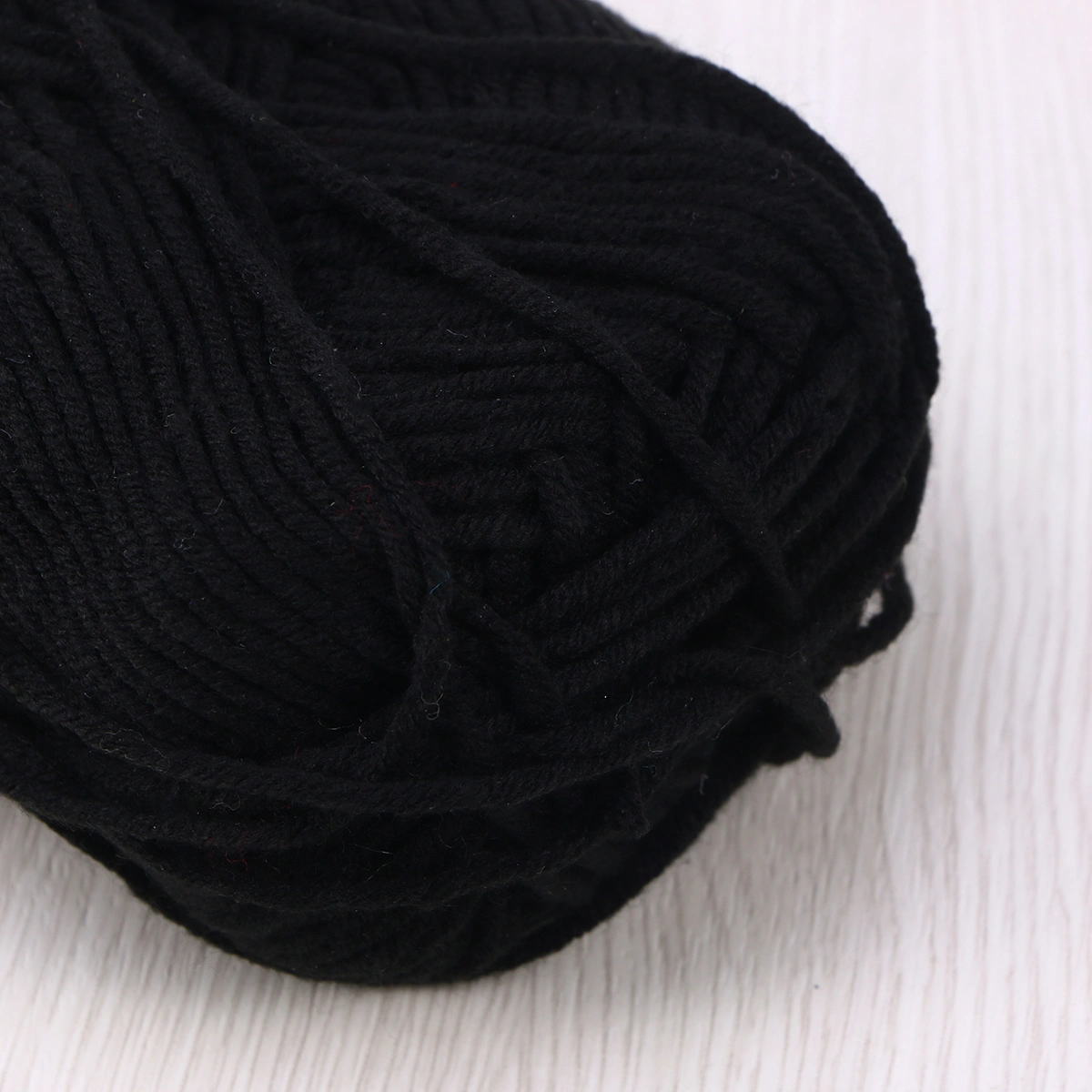 50g Milk Cotton Yarn Cotton Chunky Hand-woven Crochet Knitting Wool Yarn Warm Yarn for Sweaters Hats Scarves DIY (Black)