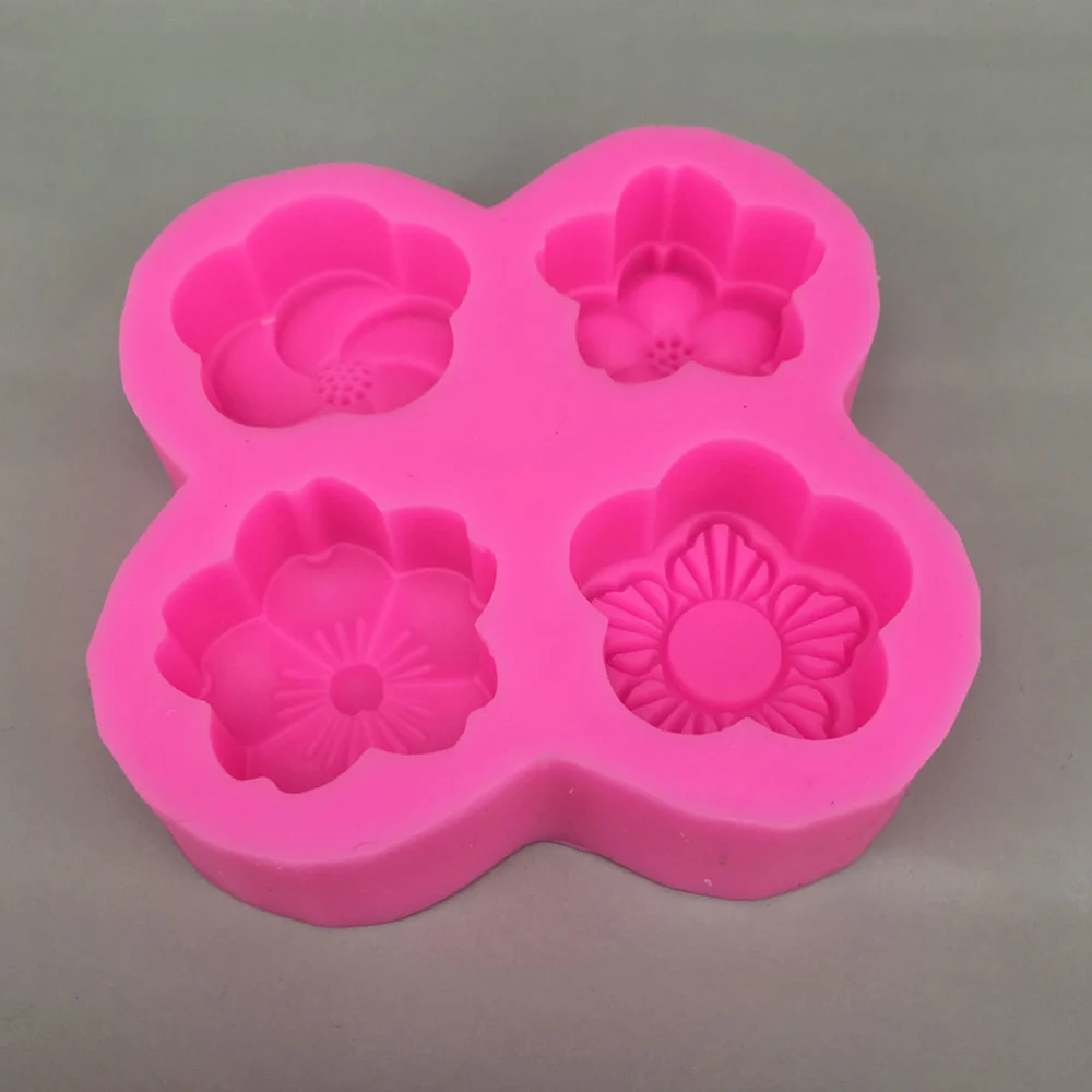 Four Flower Shaped Cake Mold DIY Silicone Soap Mould Cake Mold Baking Accessories Aromatherapy Mould