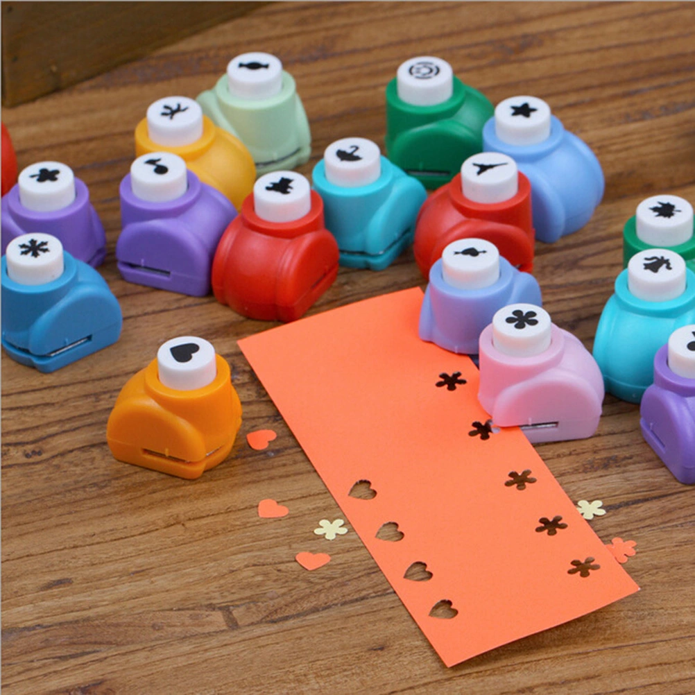 6pcs Scrapbooking Punches Handmade Hole Punchers Paper Cutter Hand Press Shapes Embossing Machine Decorative Craft Punch Perforator (Random Pattern and Color)