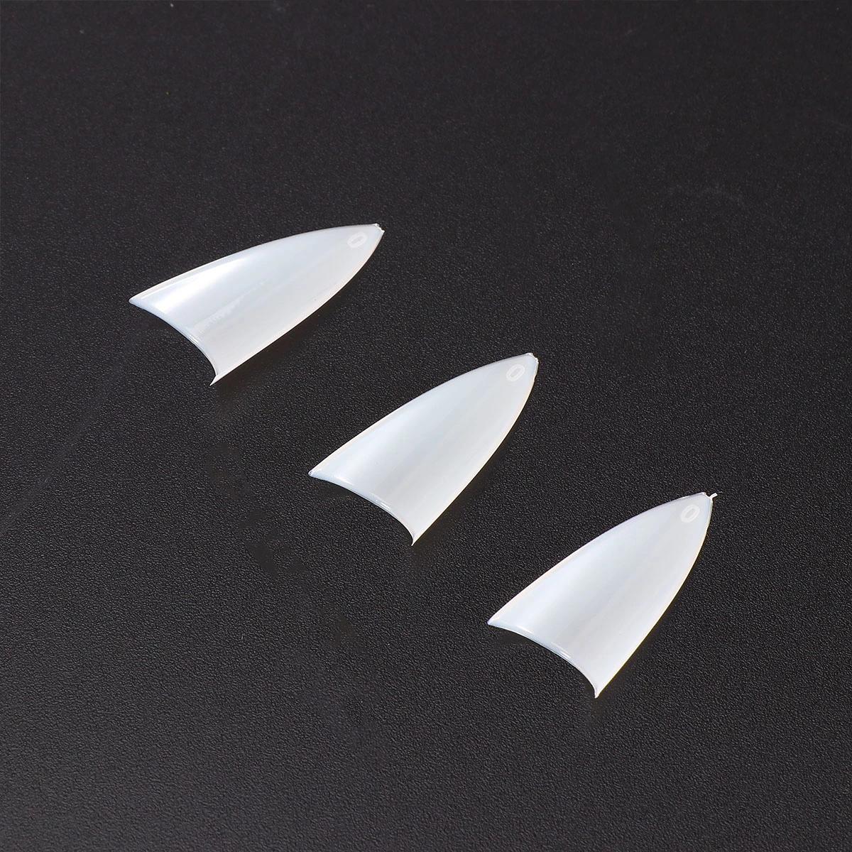 500Pcs Manicure Fake Nails Plastic Pointed Nails Nail Art Stickers DIY Manicure Supplies for Women Girls Ladies Grey