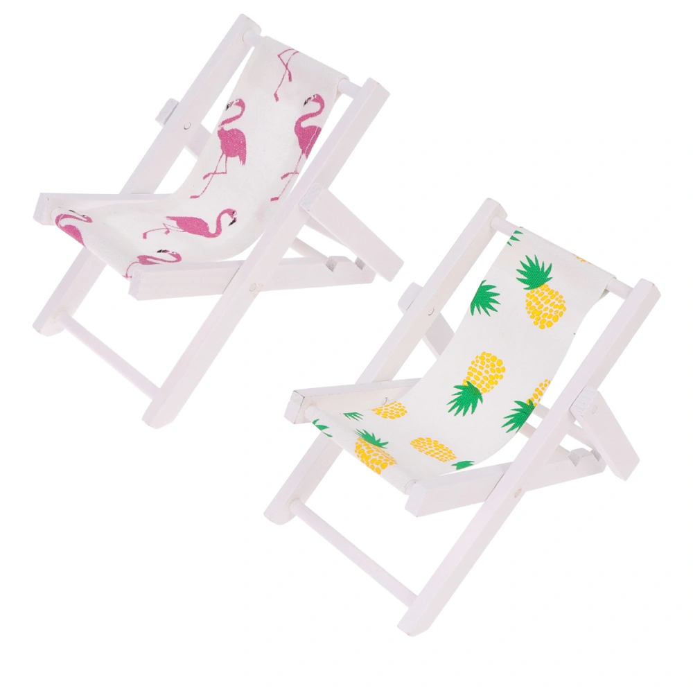 2 Pcs Mini Wooden Beach Chair Mediterranean Style Pineapple Flamingo Pattern Mobile Phone Holder Mini Adornment Lounge Deck Chair