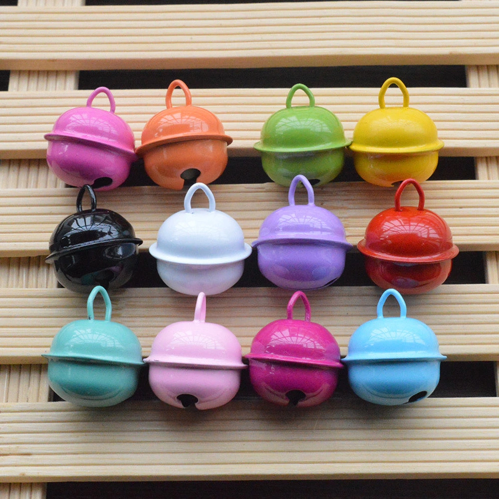 50pcs Mixed Color 22mm Size Colorful Painted Jingle Bell Metal Round Mini Bells Jewelry Ornaments Christmas Decor Use Pendants for Party Christmas DIY Crafts Handmade Accessories