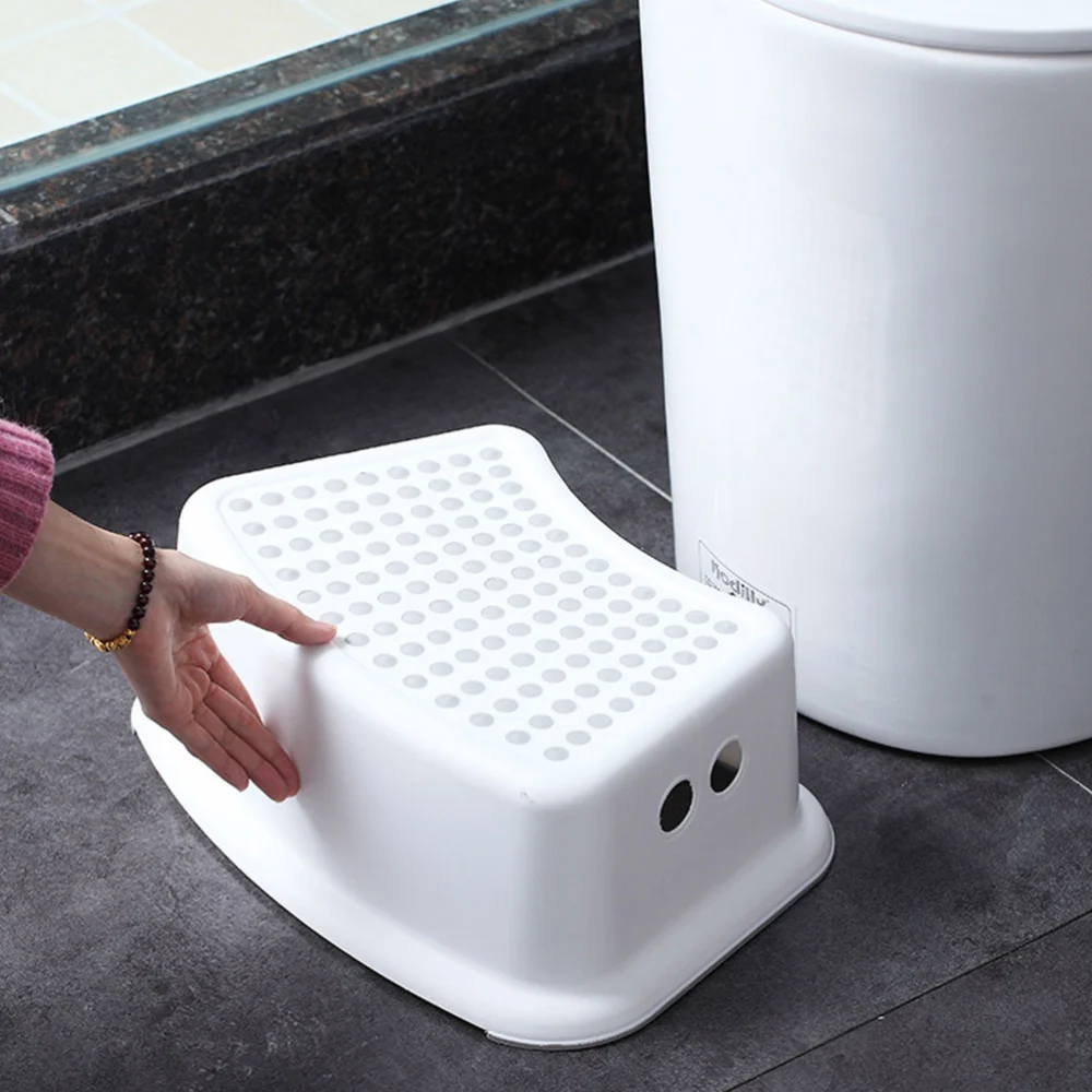 Plastic Anti Step Stool Children Bathroom Foot Stool Bath Toilet Stool for Home (White)