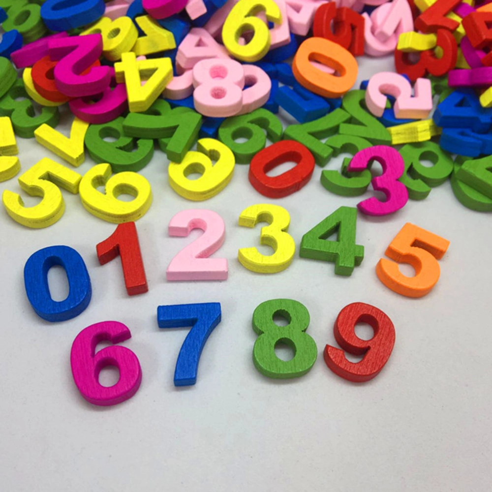 100pcs Wooden Colorful Arabic Numbers Handmade Wood Chips Embellishments for DIY Crafts (Random Color)