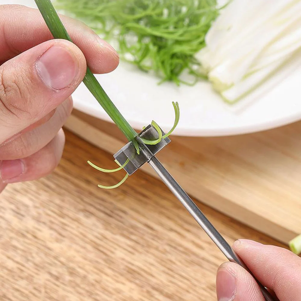 2 Pcs Onion Blossom Cutter Stainless Steel Plum Blossom Onion Cutter Chopper