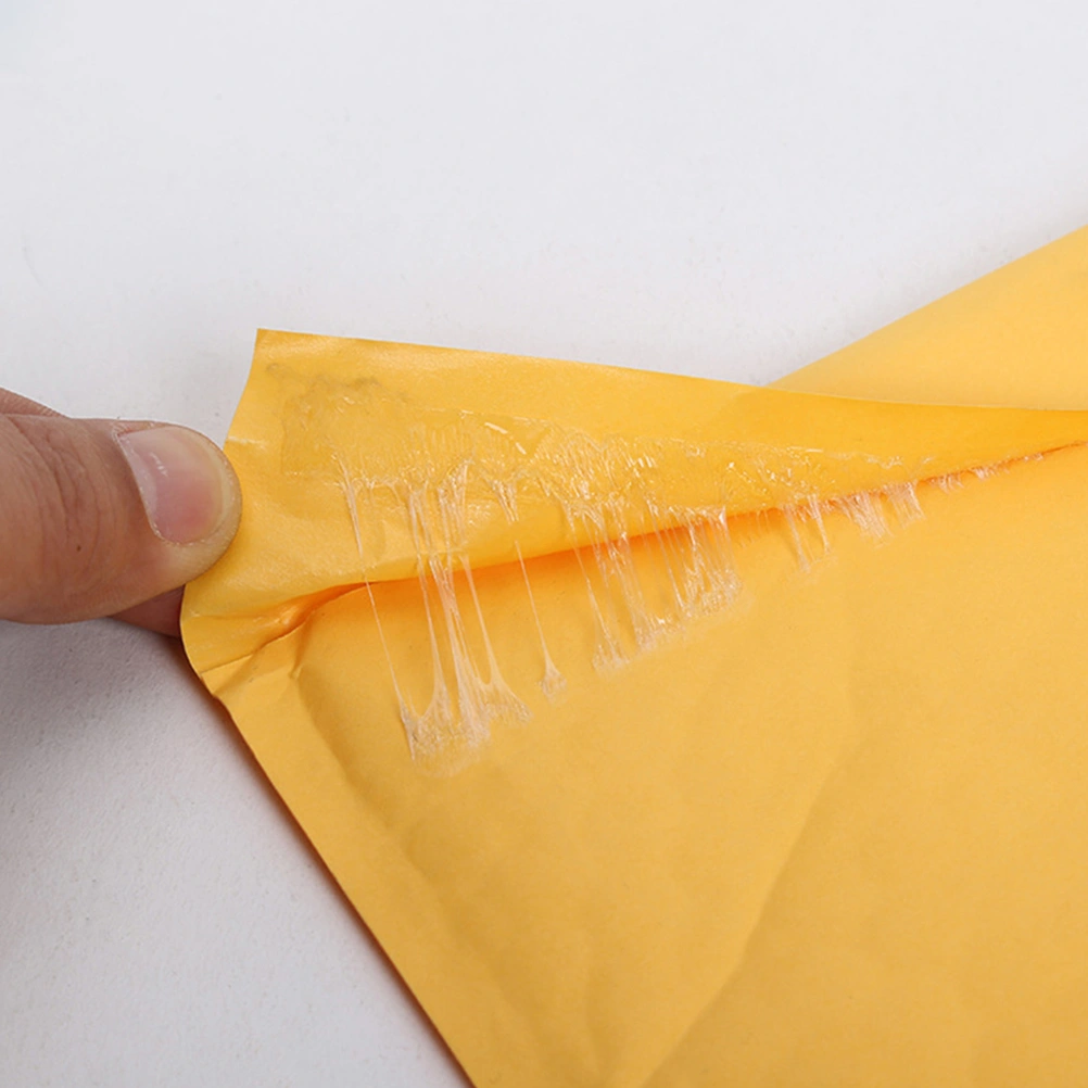 50pcs Kraft Bubble Film Bags Envelope Courier Bags Waterproof Packaging Mailing Bags Shipping Self-Seal Bags (15x21+4cm)