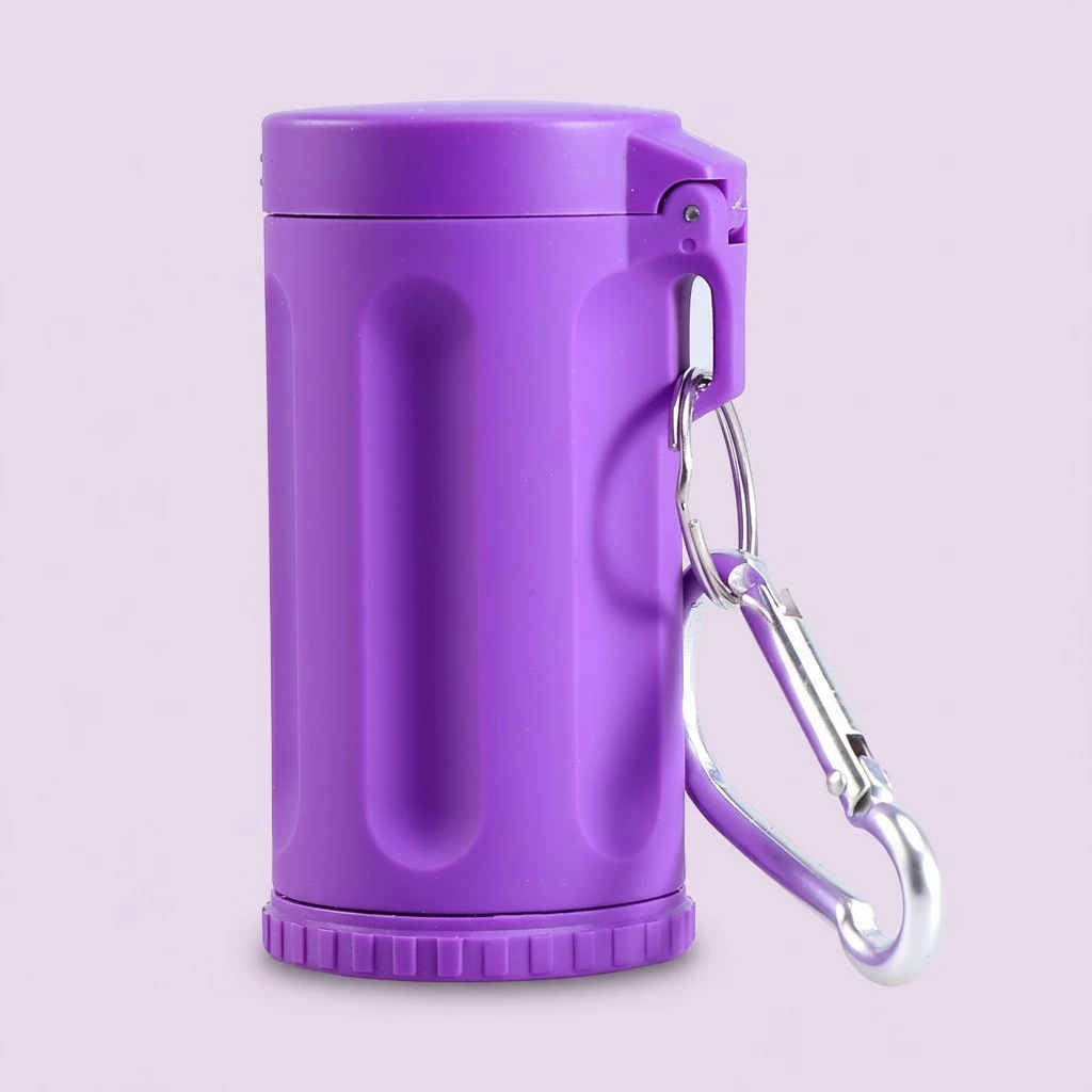 Portable Candy Color Mini Ashtray Outdoor Pocket Flame-retardant Ashtray with Lid Key Chain Accessories (Purple)