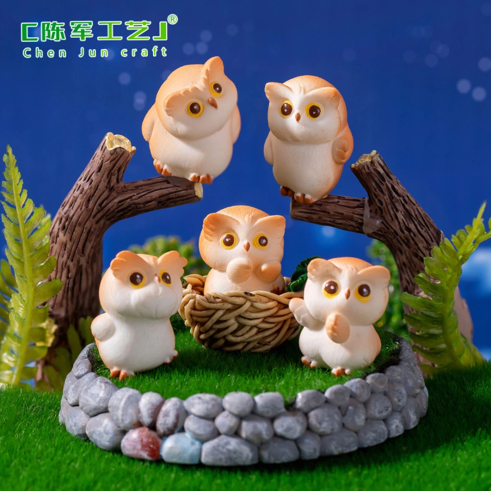 1 Set of Mini Owl Figurines Miniature Resin Owl Figurine Micro Landscape Garden Animal Statues