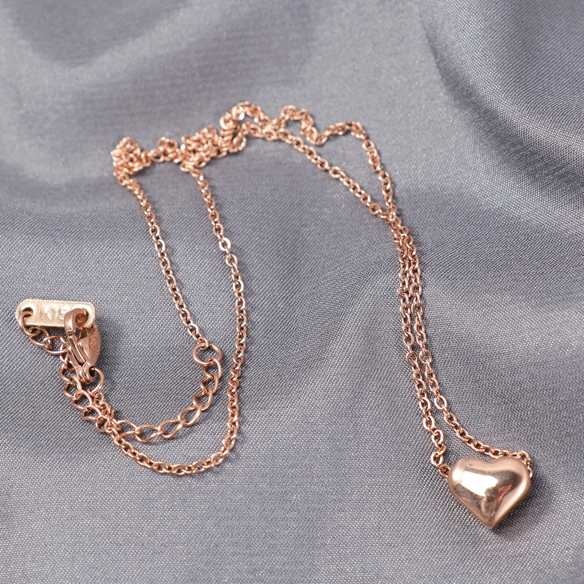 1Pc Lovely Heart Shaped Necklace Pendant Chain Neck Jewelry Valentine Day Gift for Women Ladies Girls(Rose Gold)