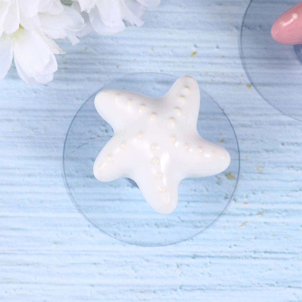 1PC Sea Star Shape Knob Ceramic Drawer Pull Handle Suction Cup Knob Cabinet Door Handle for Home Dorm Shop (White)