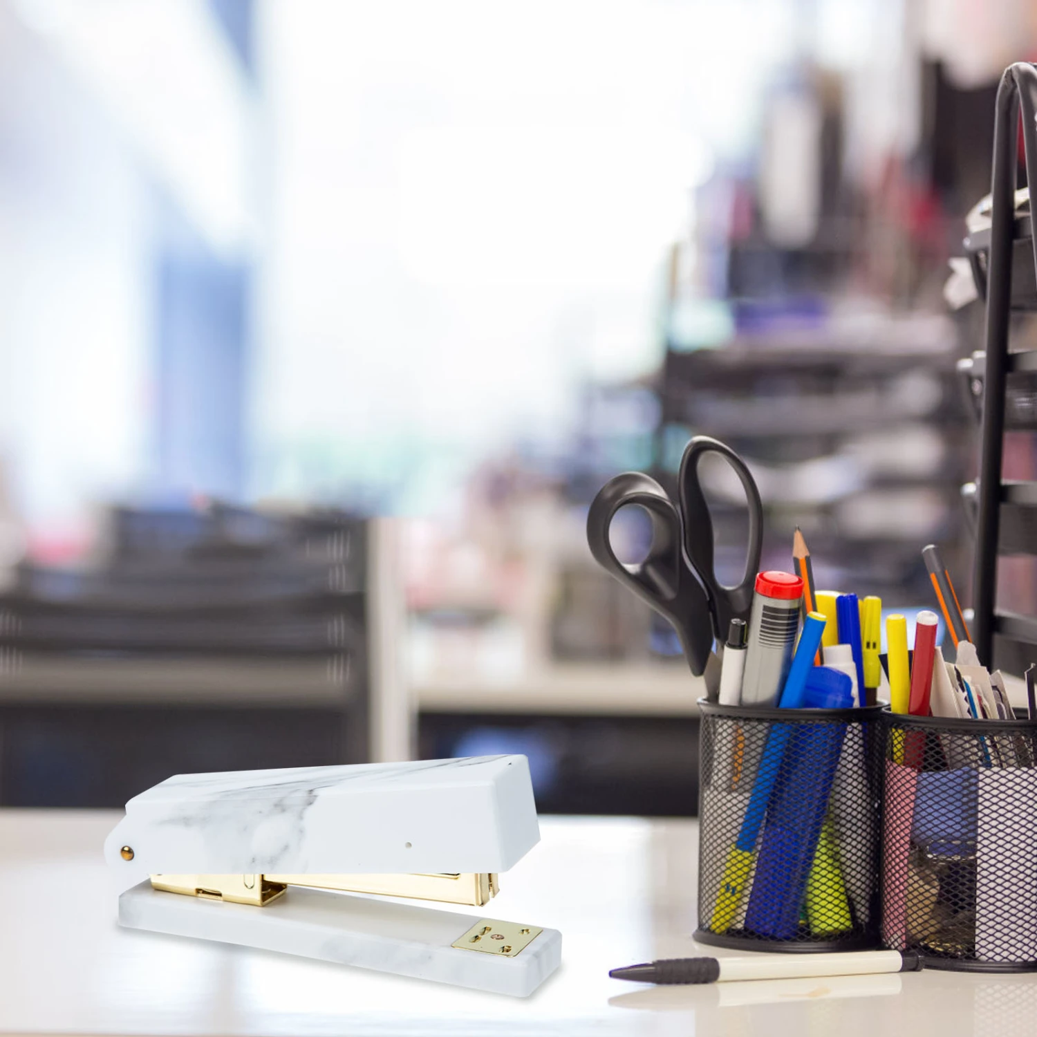 Professional Desk Stapler Multi-function Office Stapler Convenient Hand Stapler