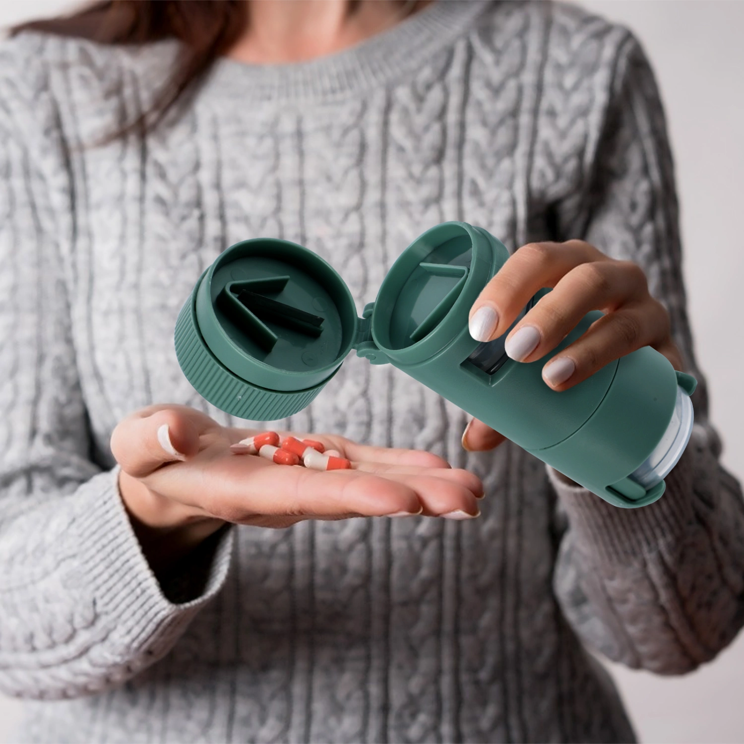 1Pc Portable Pill Case Multi-function Pill Storage Container Mini Pill Box
