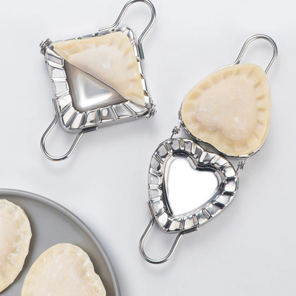 1Pc Heart-shaped Dumpling Wrapper Tool Stainless Steel Dumpling Mould (Silver)