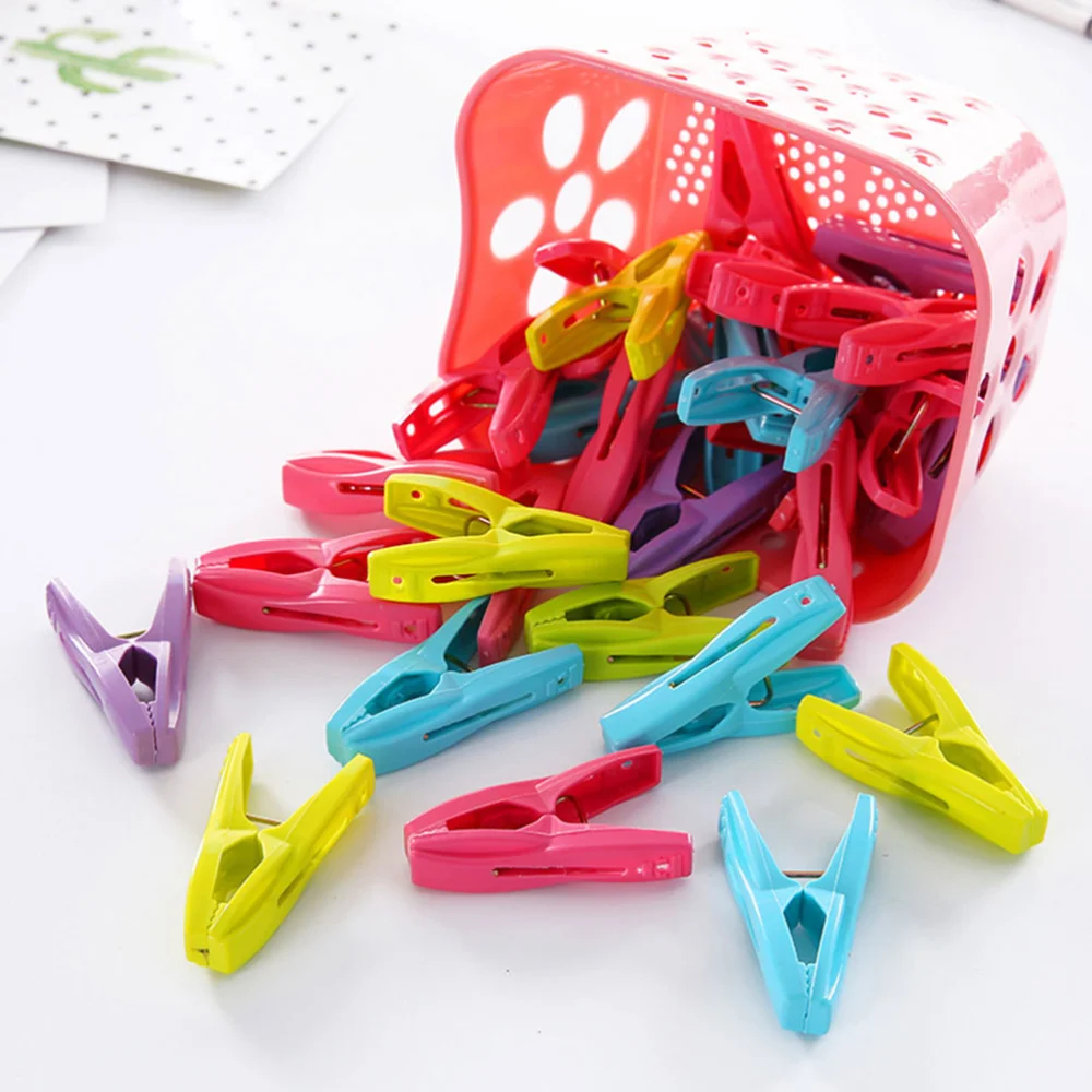 60PCS Plastic Small Clips Clothespin Windproof Sock Bra Clothes Laundry Clips with 2PCS Storage Baskets (Random Color)