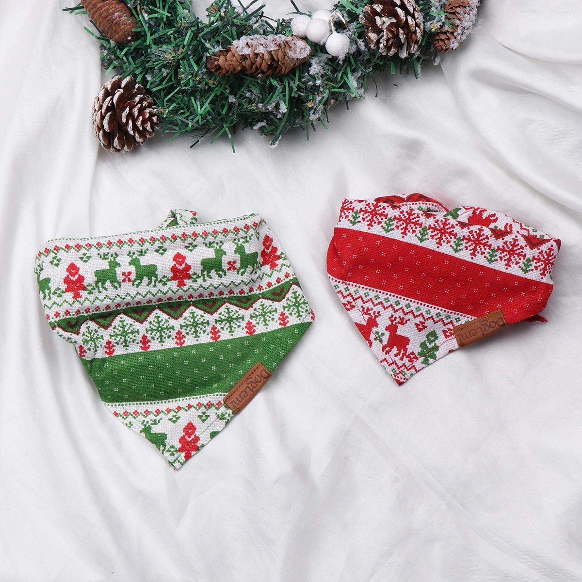 2Pcs Pet Collar Printed Saliva Towel Christmas Themed Bib Triangle Towel Pet Handkerchief Pet Supplies for Pet Dog Cat Size S (Red Elk Green Elk)
