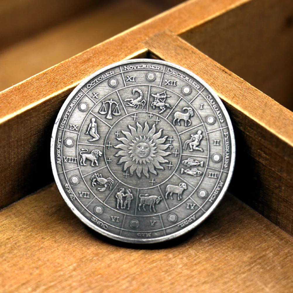 Vintage Twelve Constellations Commemorative Coin Stereoscopic Embossment Metal Coin Souvenir Gift Crafts (Cancer)