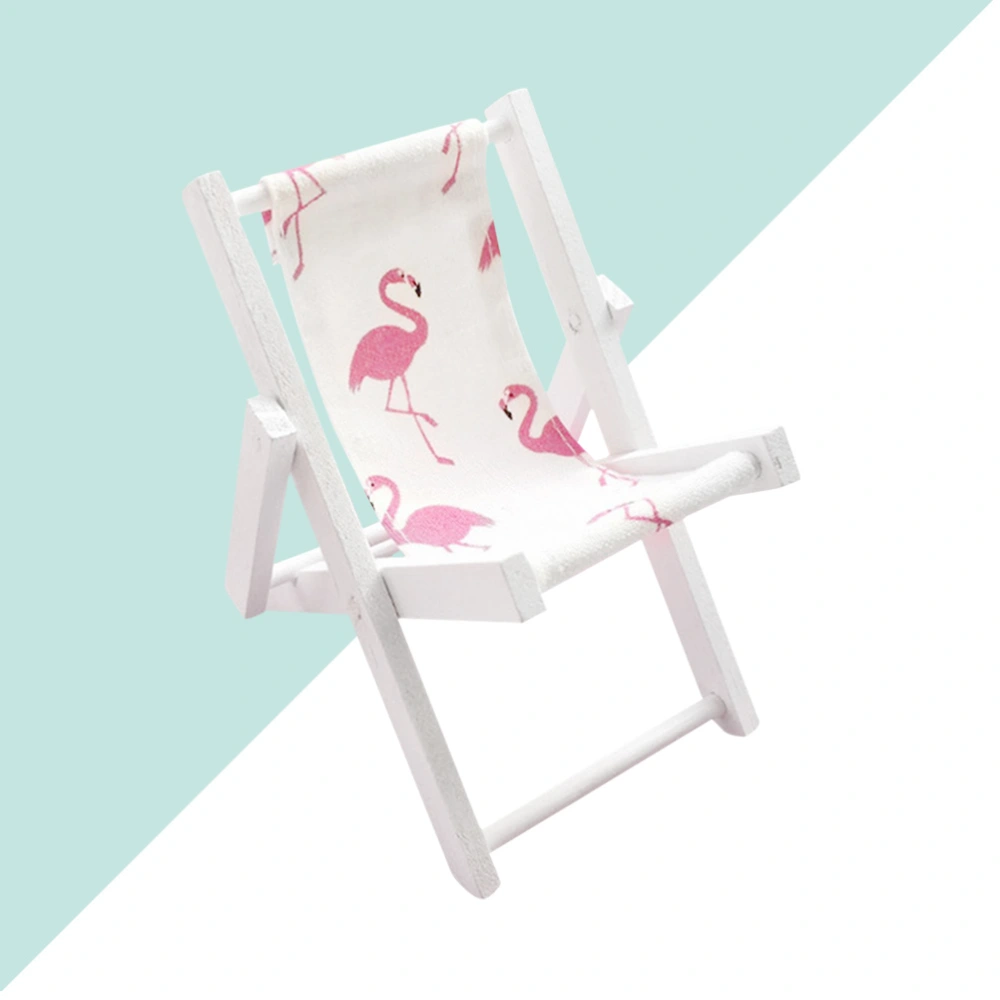 1Pc Mini Wooden Beach Chair Model Toy Delicate Mobile Phone Holder Creative Funny Mini Lounge Deck Chair Adornment (Flamingo Pattern)