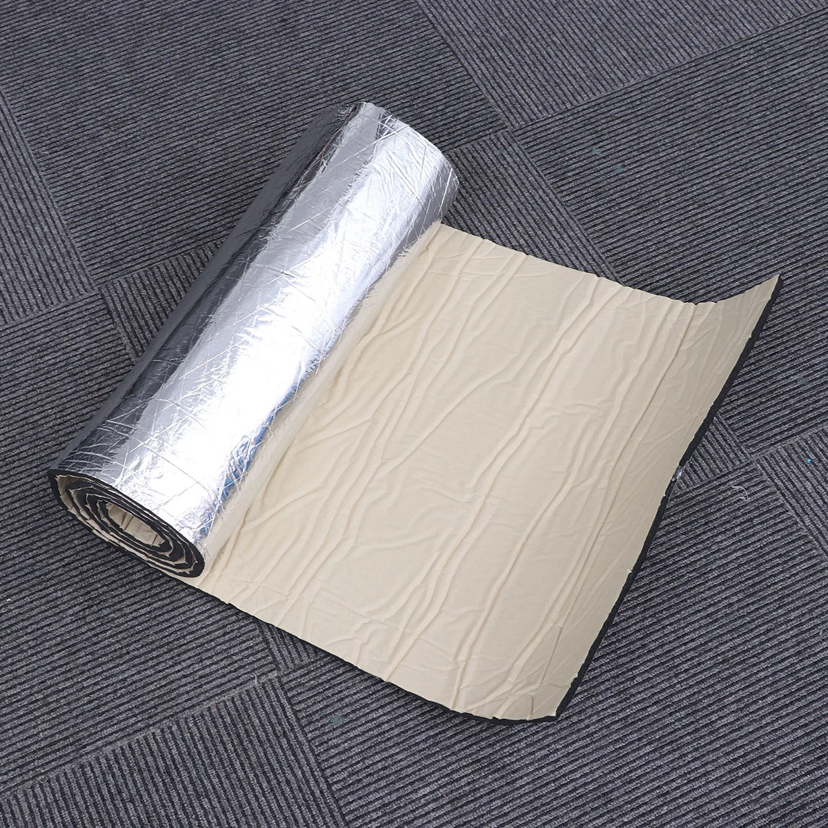 1 Roll 10MM Car Heat Sound Deadener Thick Aluminum Foil Sound Insulation Cotton Four-door Trunk Full Car Sound-absorbing Cotton Plastic Rubber Accessories (50x100CM, Silver)