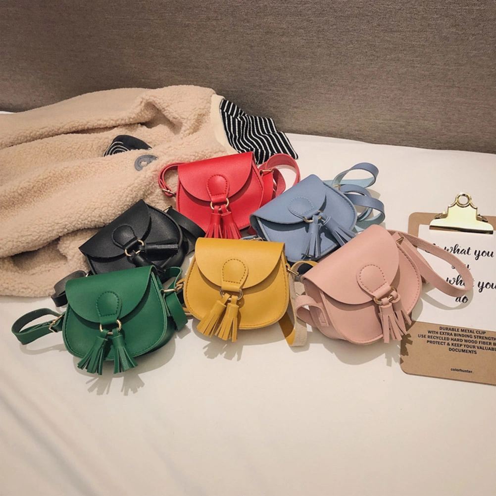 Black PU Shoulder Bag Fashion Tassel Crossbody Bag Girls Mini Bag Portable Outdoor Holder for Kids Children