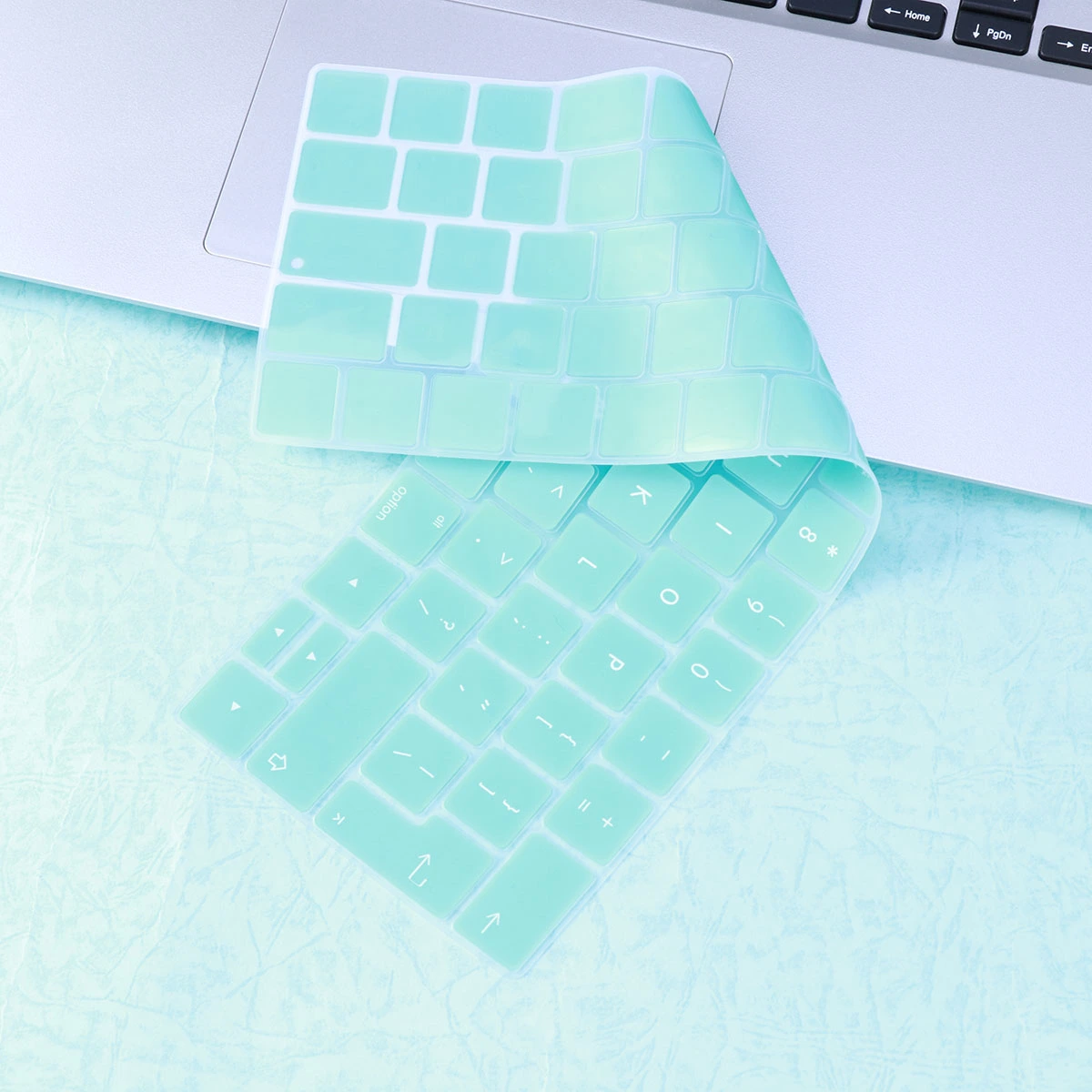 Keyboard Cover Foreign Language Protection Keyboard Membrane Rainbow Keyboard Cover for Apple Pro 13/15 Touch Bar (European Version of English)(White and Blue)